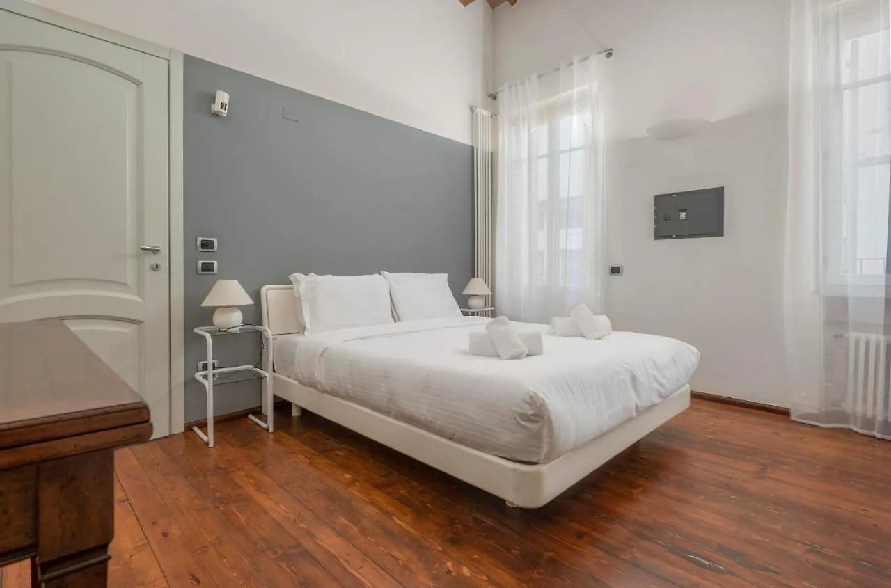Apartamento Cozy Flat With Big Balcony Few Steps From Arena Verona