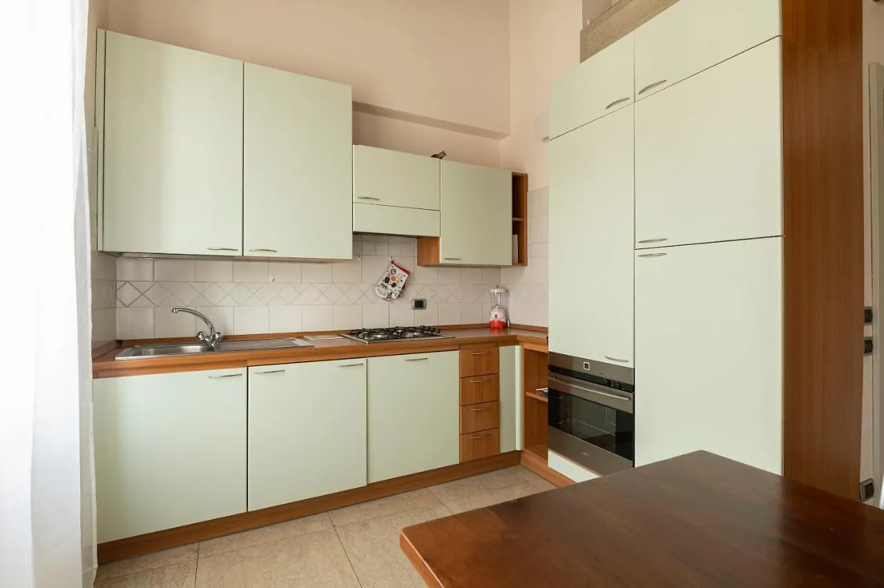 Cozy Flat With Big Balcony Few Steps From Arena Lägenhet Verona